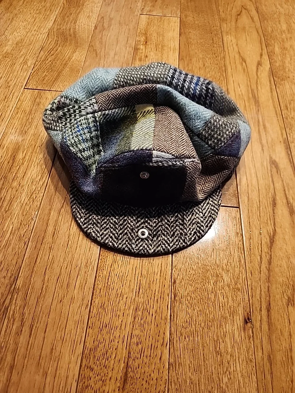 Vintage Jonathan Richard Old Bushmills Patchwork Wool Newsboy Cap M 58 Ireland